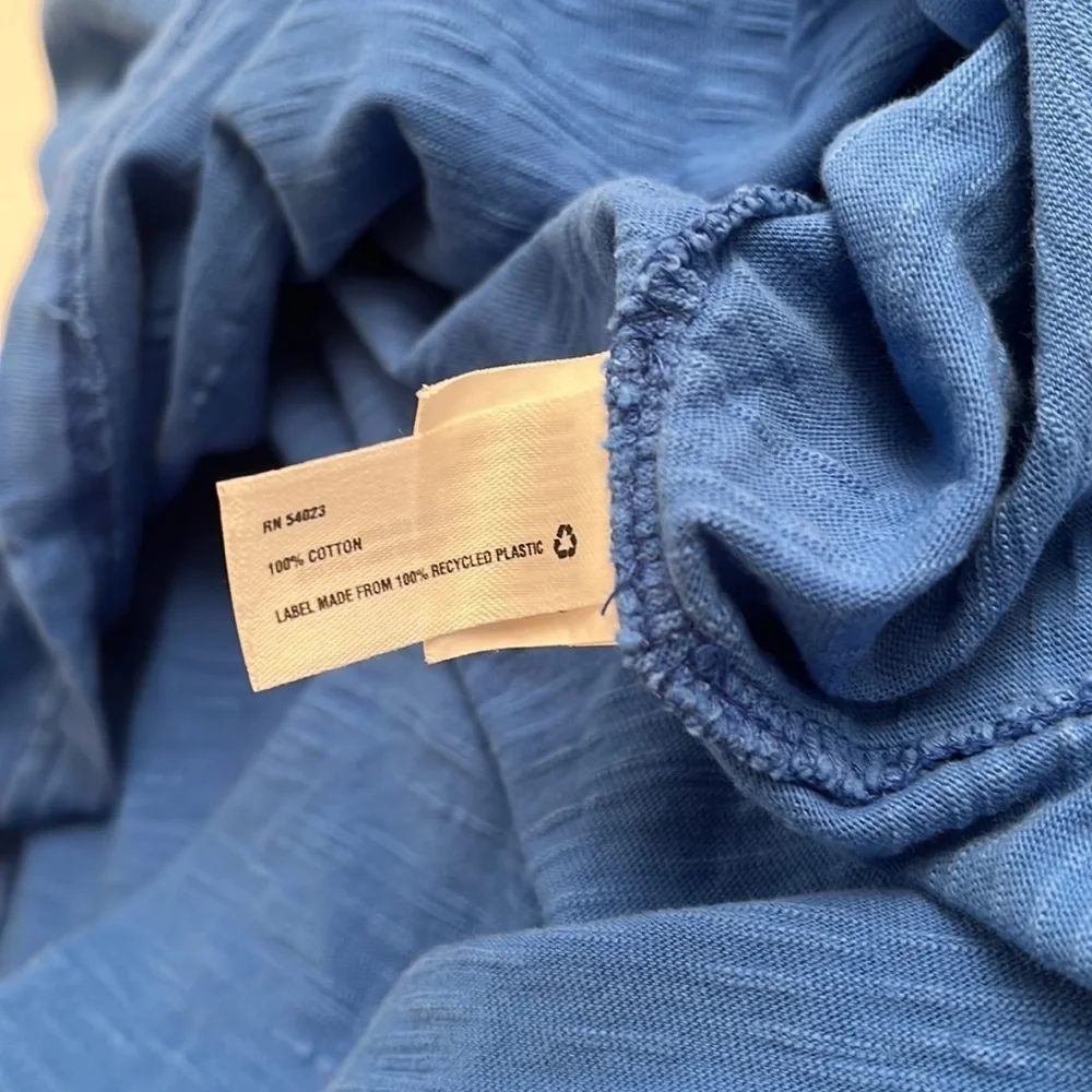 Gap blue burnout pocket short sleeve polo shirt L = 10